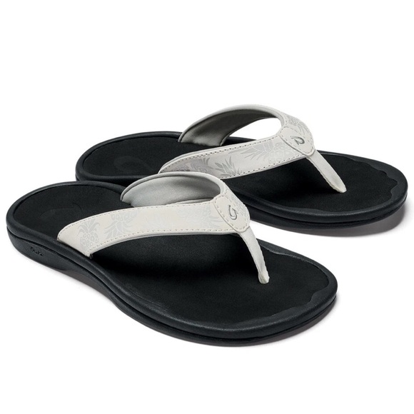 Olukai | Flip Flops | Women’s size 8 | Ohana Bright White - Picture 1 of 8
